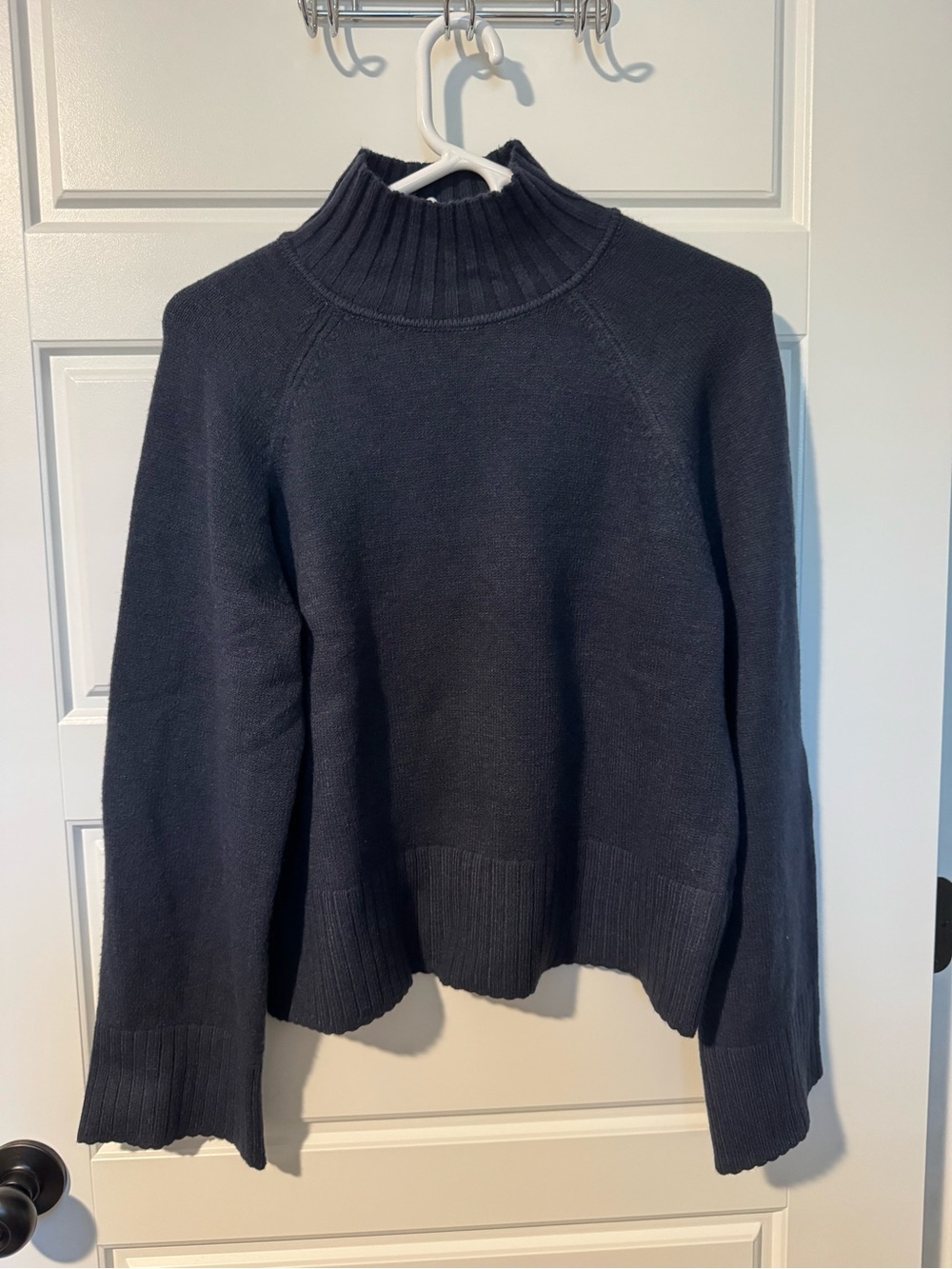 NWT Truth by Republic Mock Neck Pullover Sweater, Navy, Size Large